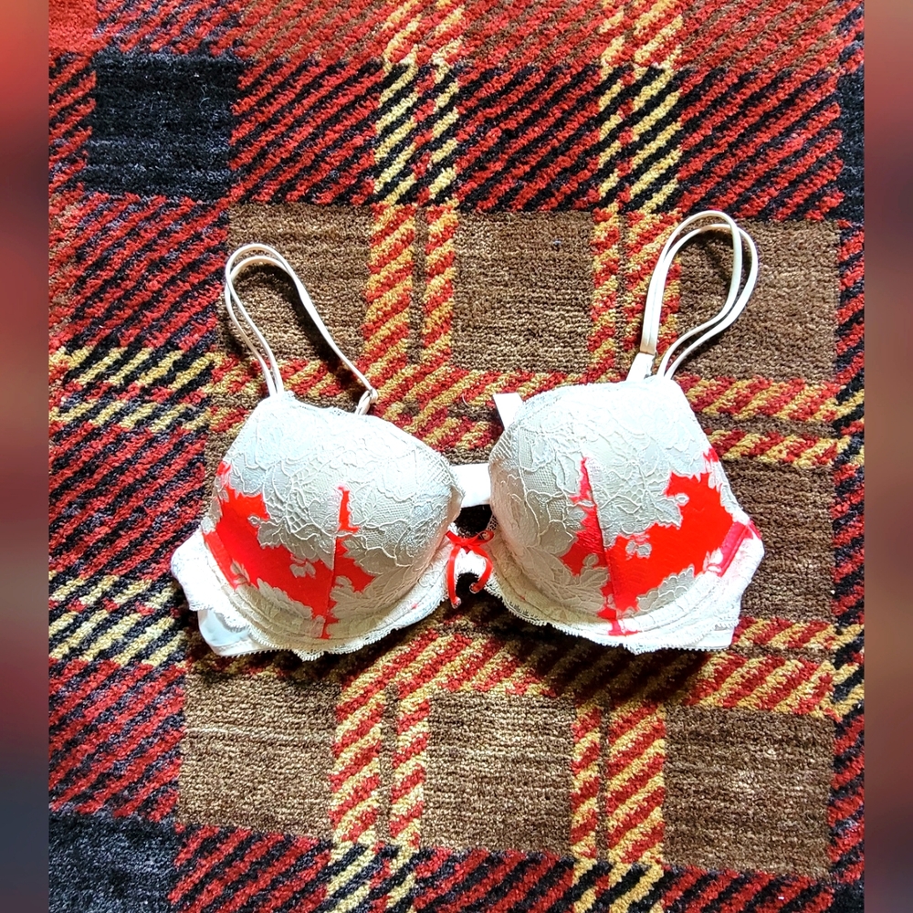 Bra size 36B